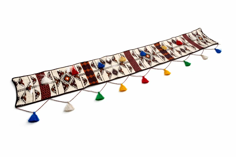 تعليقات زينة حجازي عرض 40 سم 3 متر 