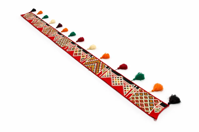 تعليقات زينة أحمر عرض 4 متر